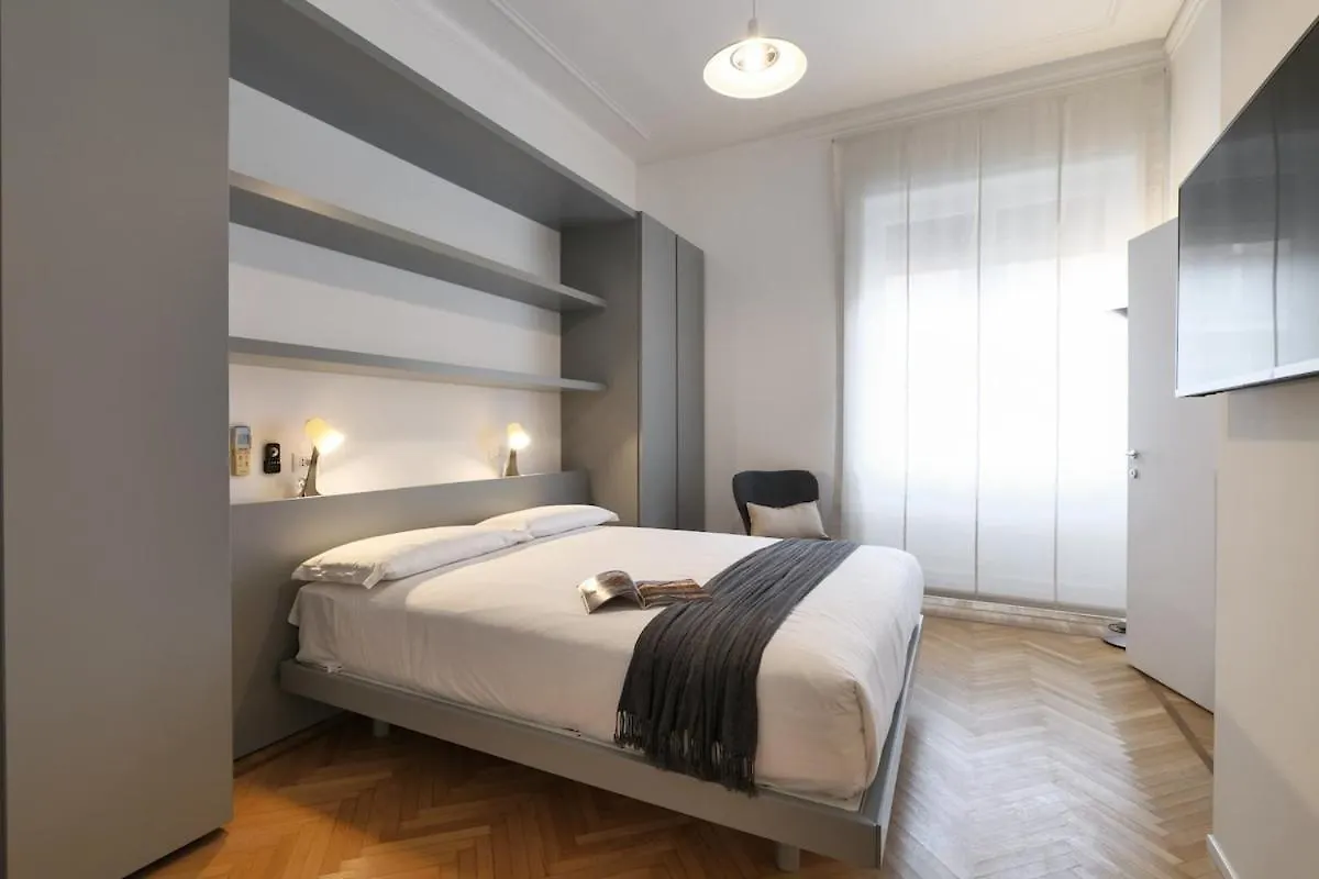 Light and Style in the Heart of Milan Apartment Italy