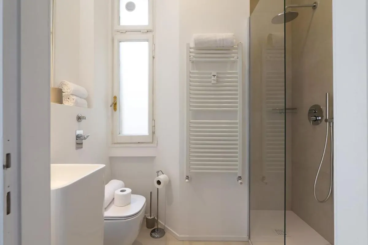 Light and Style in the Heart of Milan Apartment 0*,  Italy