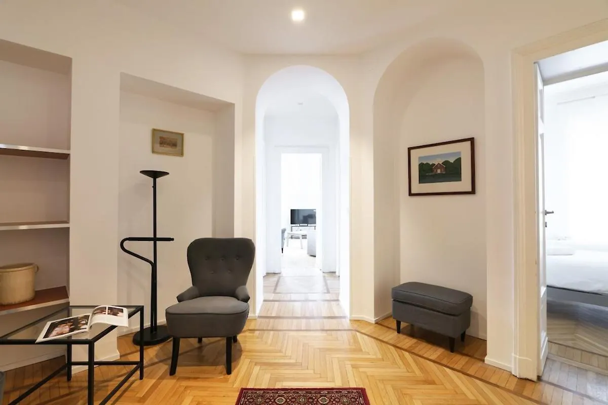 Light and Style in the Heart of Milan Apartment